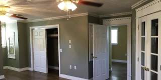 109 East North Street Gallery 22