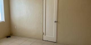 2233 North Columbus Boulevard Gallery 6