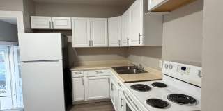 Welcome to this charming 2-bedroom, 1-bathroom single-family home located in the heart of Indianapolis Gallery 13