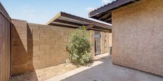 Fully Remodeled South Tempe 3BR Townhome w/ Private Yard, W/D & Parking Gallery 19