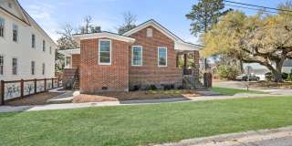 Downtown Beaufort Charmer Gallery 1