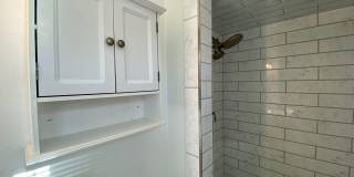 Hidden 4 Bed 2 Bath Gem in South Austin! Gallery 26