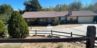 Golf Course- On The Mesa 3 Bedrooms, 2 Bathrooms, New Paint, Gallery 24