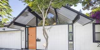 Charming Eichler in Super Desirable Community Center! Gallery 3