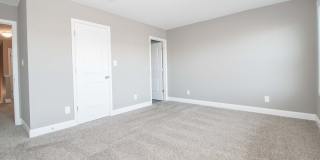 325-G Landrum Place Gallery 23