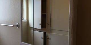 Updated 1 bed 1 bath 1st floor unit available now! Gallery 10