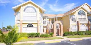 Beautiful 3 Bed 2 Bath Condo in Sweetwater Club Gallery 1