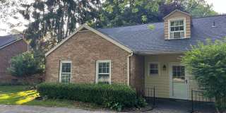 3323 Lakeshore Dr. Gallery 1