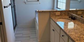 BEAUTIFUL HOME IN GREAT LOCATION! Gallery 10