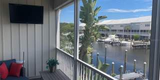 6072 MOORINGS DRIVE S Gallery 1