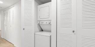 Tennis Towers Apartments Gallery 28