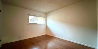 Renovated 2 Bed/1.5 Bath Townhouse in Park Pacifica with GARAGE! Renovated 2 Bed/1.5 Bath Townhouse in Park Pacifica with GARAGE! Gallery 26