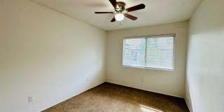 1 and 2 Bedrooms Great Location with Community Pool and Onsite Laundry! 1/2 of Mile from U of A Gallery 42