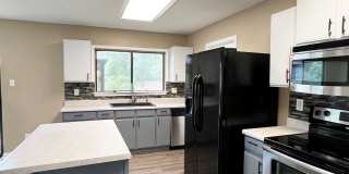 4535 Oakfield Way Gallery 13