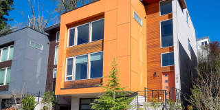 Welcome home to West Seattle comfort! Welcome home to West Seattle comfort! Gallery 1