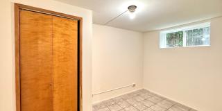 Beautiful Wedgwood Home with Flexible Living + 2nd Kitchen Gallery 24