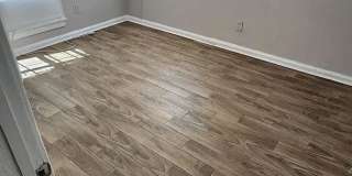Room in 3 Bedroom Home at Martin Luther King Jr Dr SW Gallery 24