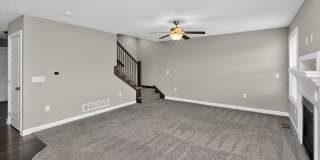 ALTOONA GEM!! 3 Bedroom, 2 Bathroom Home in Altoona! Gallery 9
