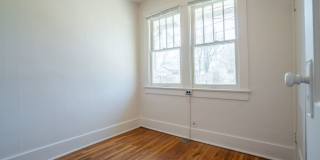 Spacious 2 bedroom home in the heart of City Spacious 2 bedroom home in the heart of City Gallery 1