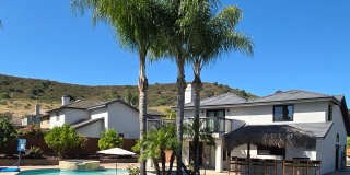 Gorgeous Entertainers Dream Home Gallery 1