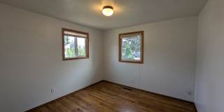 808 White Ave Gallery 21