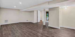 7614 WOODRIDGE Circle Gallery 29