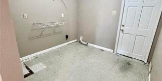 2717 LINCOLN Avenue Gallery 8