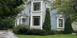 127 W Lincoln Ave Gallery 1