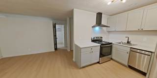 University Manor - Newly Renovated Units just a short walk from Campus! Gallery 47