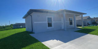 ONE OF A KIND- Brand New 1 Bed / 1 Bath House for Rent- Lehigh Acres Gallery 3