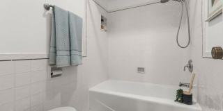 640 S Lake Avenue 105 Gallery 24