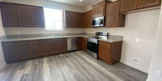 Gorgous 3 Bedroom 2.5 Bath Home in Gated Winding Meadow Village Gallery 9