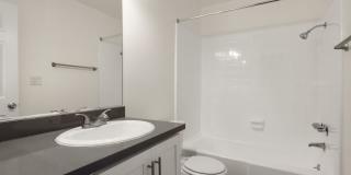 Lombardi Apartments Gallery 20