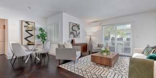 1535 Granville Avenue Gallery 1