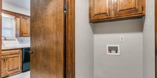 1213 Westbrooke Terrace Gallery 26