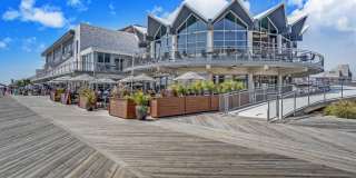 16 Abbott Avenue Gallery 61