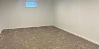 1407 GORDON Drive Gallery 31