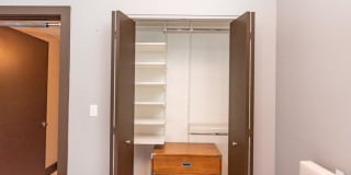 106 N Aberdeen St Gallery 6