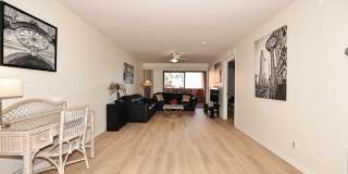 12212 N PARADISE VILLAGE Parkway S Gallery 6