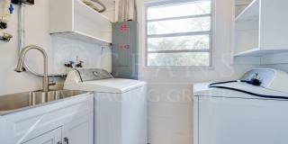 Say Goodbye to Electric Bills & Hurricane Outages with a Solar-Powered Home Gallery 20