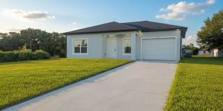 2/2/1-Great Location- SW Lehigh Acres 2/2/1-Great Location- SW Lehigh Acres Gallery 1