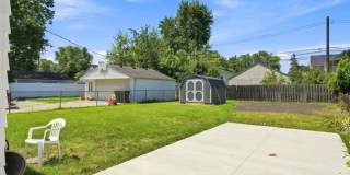 100 S Custer Avenue Gallery 23