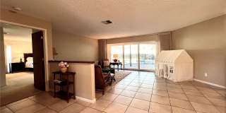 2715 MONTAGUE COURT E Gallery 8