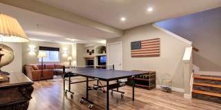 Spacious 3 BDR Townhome on Golf Course Gallery 35