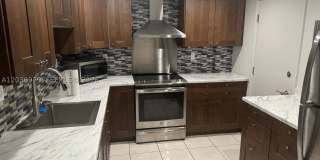 9500 W Bay Harbor Dr Gallery 5