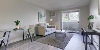 Hudson at High Line Hudson at High Line Gallery 1