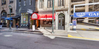 1415 LOCUST Street Gallery 15