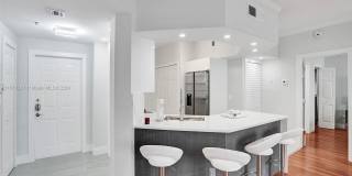 3245 Northeast 184th Street Gallery 10