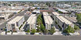 17th Place Gallery 7