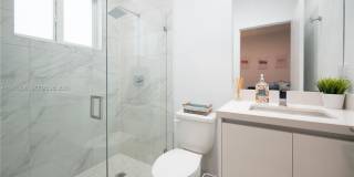 10366 NW 68th Ter Gallery 31